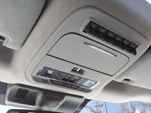 Used 2024 Ford F250 Limited w/ FX4 Off-Road Package image 40