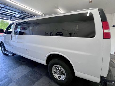 Used 2019 Chevrolet Express 3500 LT w/ LT Preferred Equipment Group image 6