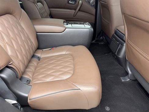 Used 2024 Nissan Armada Platinum w/ Captain's Chairs Package image 45