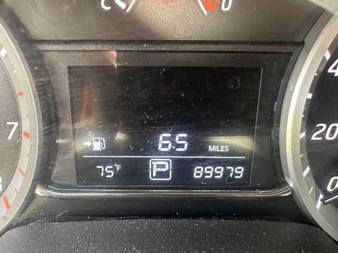 Used 2014 Nissan Sentra SV FWD image 19