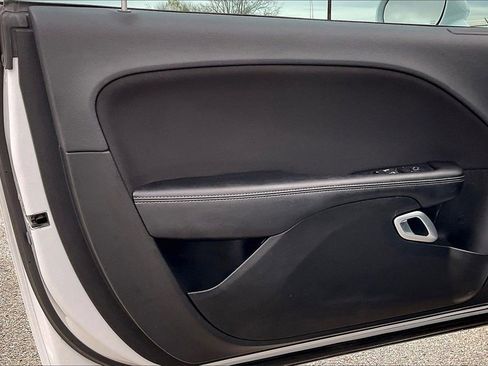 Used 2023 Dodge Challenger R/T w/ Blacktop Package image 15