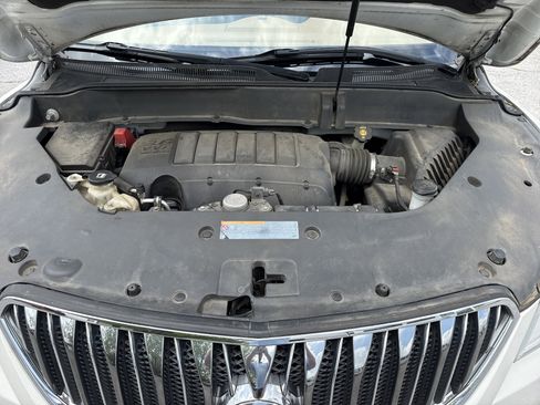 Used 2015 Buick Enclave Leather FWD image 39