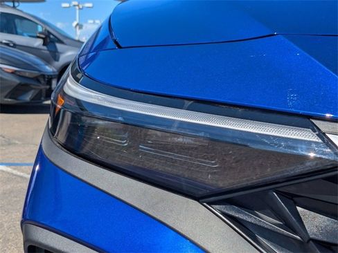 Used 2025 Hyundai Elantra Sport image 6