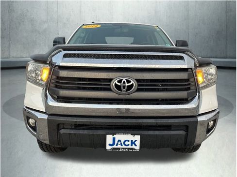 Used 2014 Toyota Tundra SR5 w/ TRD Off Road Package image 9