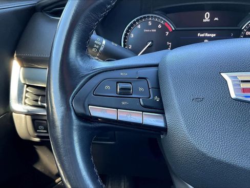 Used 2023 Cadillac XT4 Premium Luxury image 23