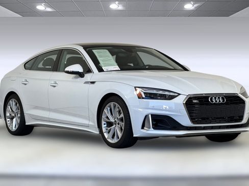 Used 2022 Audi A5 2.0T Premium Plus w/ Premium Plus image 6