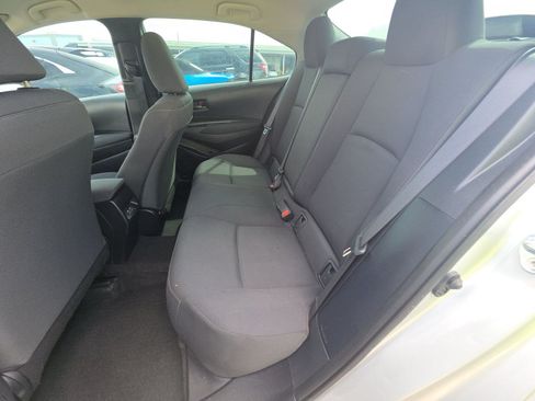 Used 2024 Toyota Corolla LE FWD image 11