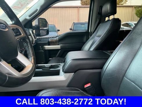 Used 2018 Ford F250 Lariat w/ Lariat Value Package AWD/4WD image 8