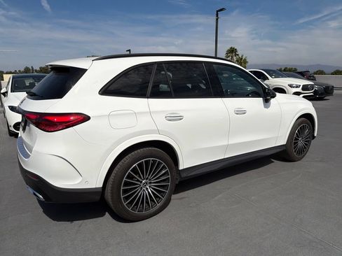 Certified 2024 Mercedes-Benz GLC 300 image 3