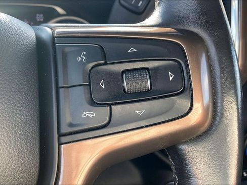 Used 2020 Chevrolet Silverado 1500 High Country w/ Technology Package image 16