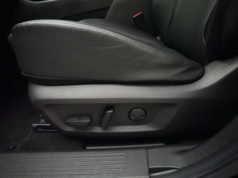 Certified 2024 Nissan Rogue SV w/ SV Premium Package AWD/4WD image 29