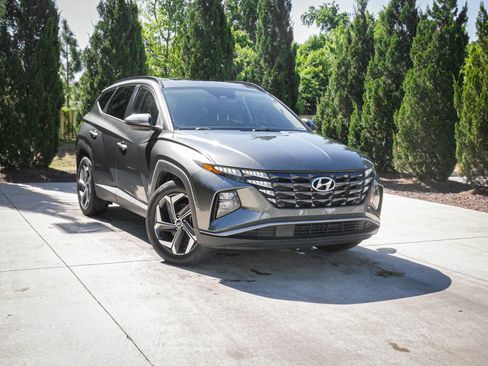 Used 2023 Hyundai Tucson SEL w/ Convenience Package FWD image 2