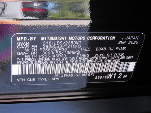 New 2025 Mitsubishi Outlander SE image 14