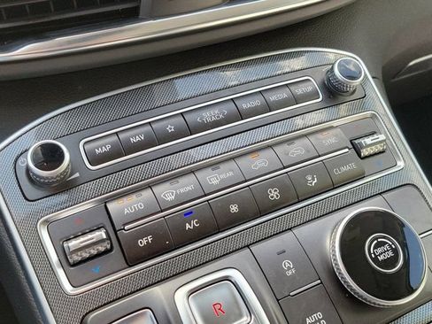 Certified 2023 Hyundai Santa Fe SEL FWD image 33