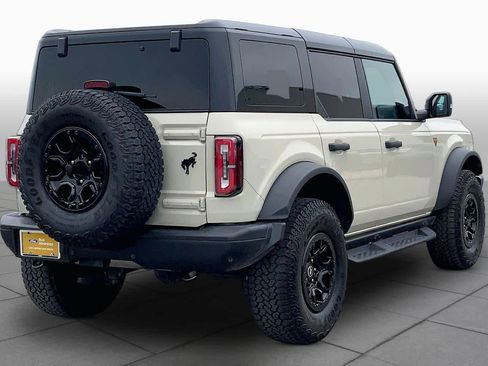 Certified 2025 Ford Bronco Badlands AWD/4WD image 13