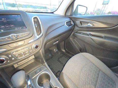 Used 2023 Chevrolet Equinox LT image 20