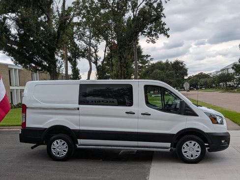 Used 2025 Ford Transit 250 Low Roof w/ Exterior Upgrade Package RWD image 4
