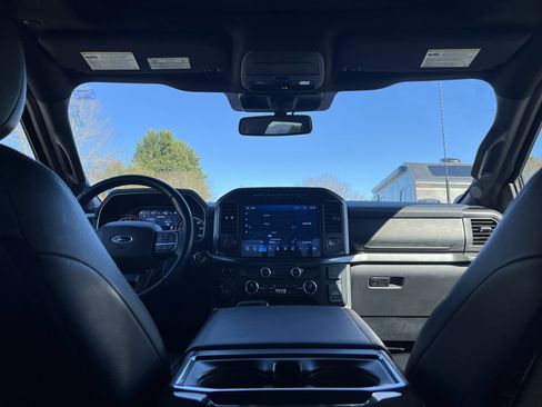 Used 2022 Ford F150 XLT w/ Equipment Group 302A High image 16