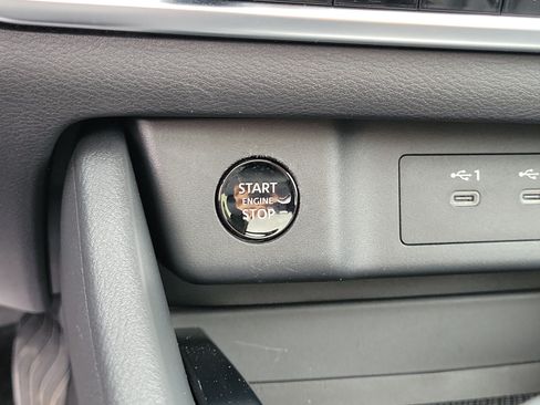 Certified 2024 Nissan Rogue SV w/ SV Premium Package AWD/4WD image 28
