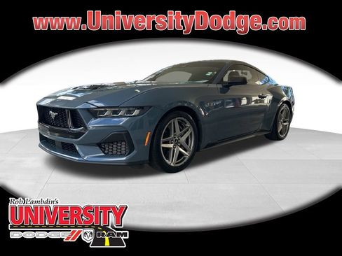 Used 2024 Ford Mustang GT image 1