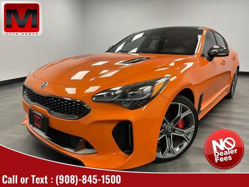 Used 2019 Kia Stinger GTS image 1