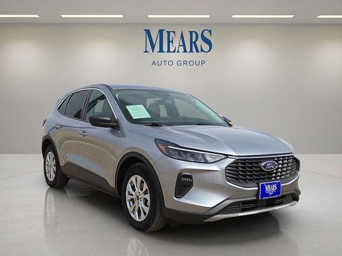 Used 2023 Ford Escape Active image 7