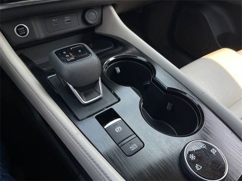 Used 2023 Nissan Rogue SL w/ SL Premium Package image 17