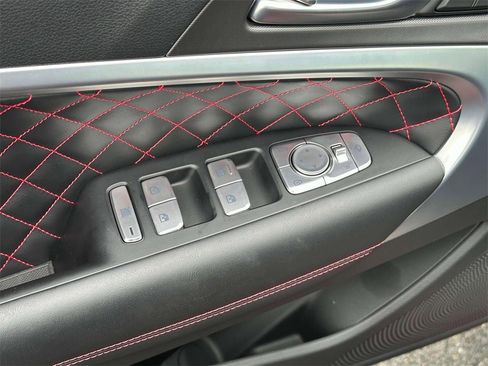 Used 2024 Genesis G70 3.3T Advanced w/ Sport Prestige Package image 18