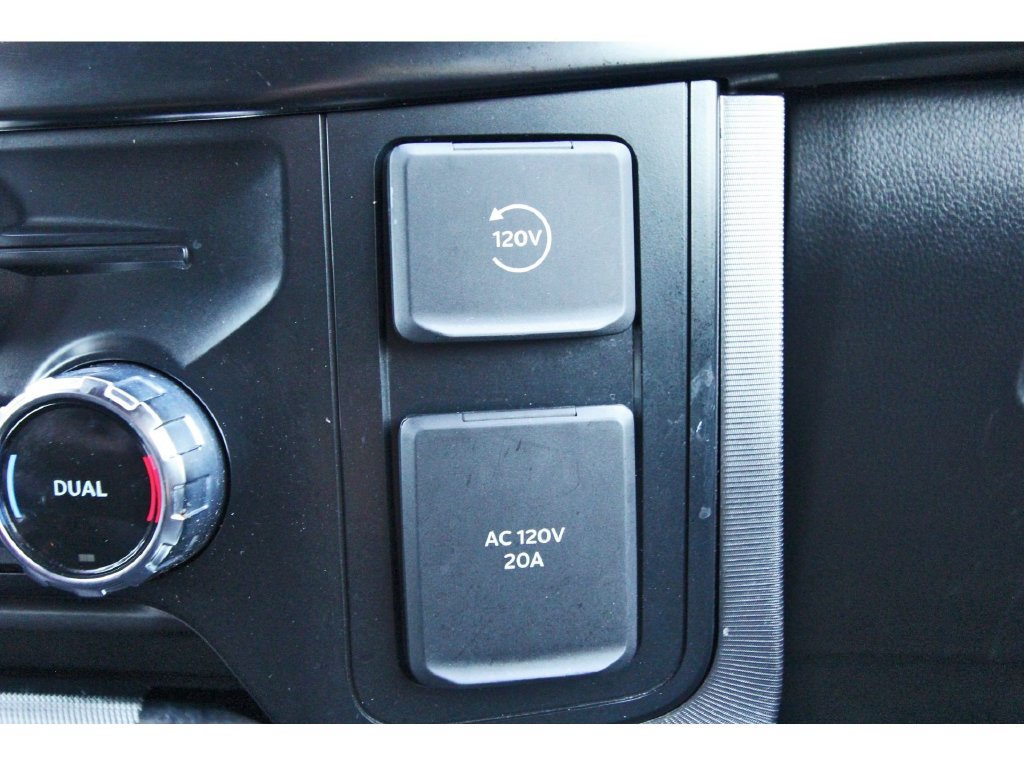 Certified 2023 Ford F150 Platinum w/ Equipment Group 701A High AWD/4WD image 34