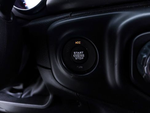 Used 2022 Jeep Wrangler Unlimited Sport image 23