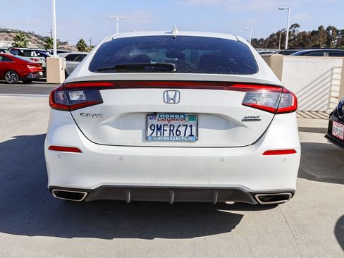 Used 2024 Honda Civic Sport Touring image 7
