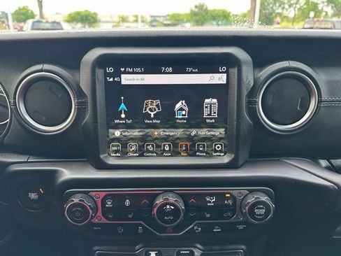 Used 2021 Jeep Wrangler Unlimited Sahara AWD/4WD image 37
