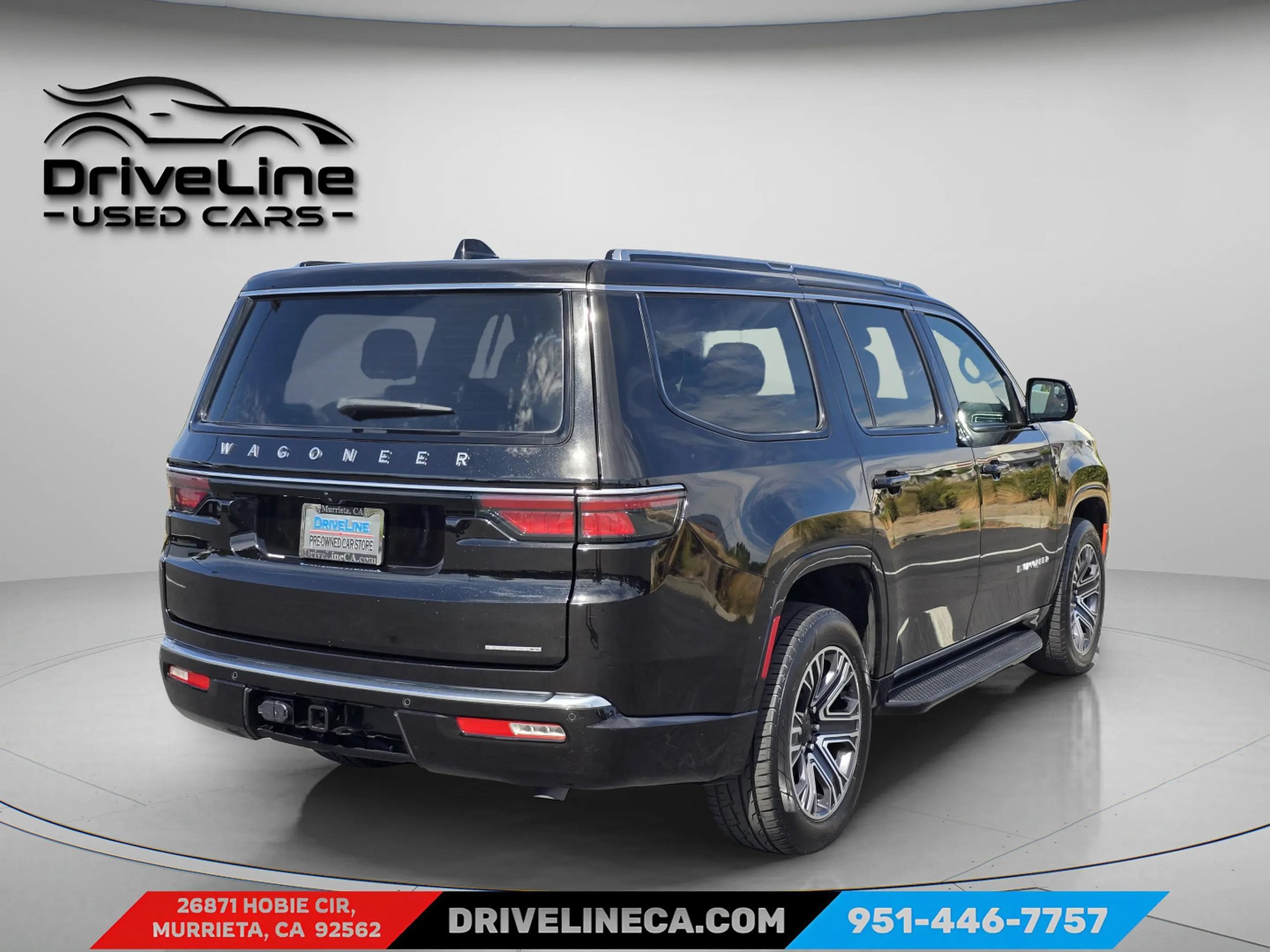Used 2024 Jeep Wagoneer Series II w/ Flexible Seating Group RWD image 6