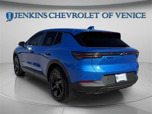 New 2026 Chevrolet Equinox EV LT w/ Midnight Package image 3