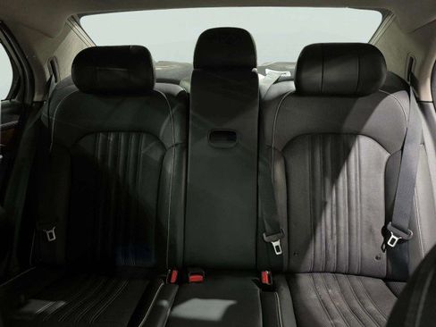 Used 2019 Genesis G90 5.0 Ultimate image 45