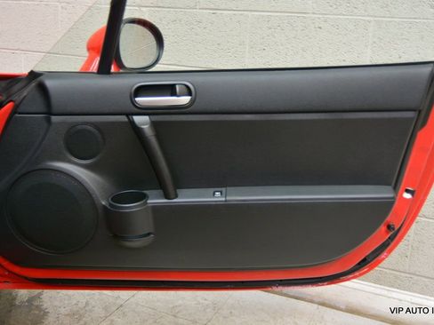 Used 2007 MAZDA MX-5 Miata Sport w/ Appearance Pkg image 14