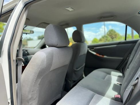 Used 2005 Toyota Corolla S FWD image 22