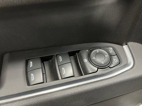 Used 2025 Chevrolet Silverado 1500 LT image 29