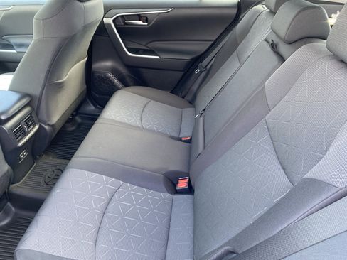 Used 2023 Toyota RAV4 XLE image 23