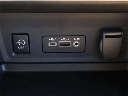 New 2025 Nissan Sentra SV w/ SV Premium Package image 15