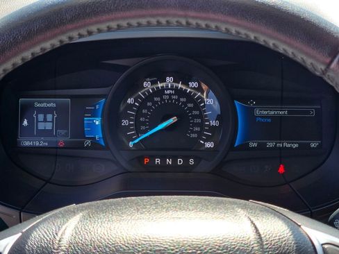 Used 2024 Ford Edge Titanium image 16