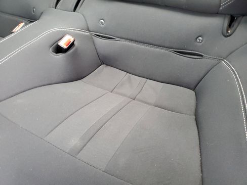 Used 2019 Ford Mustang GT image 11