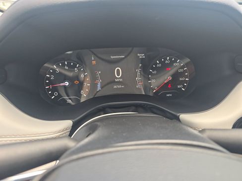 Used 2022 Jeep Compass Limited AWD/4WD image 5