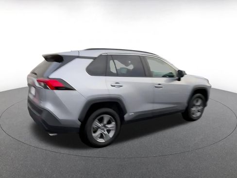 Used 2025 Toyota RAV4 LE image 15
