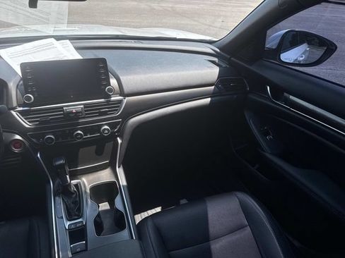 Used 2020 Honda Accord Sport image 17