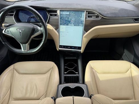 Used 2016 Tesla Model S 90D image 23