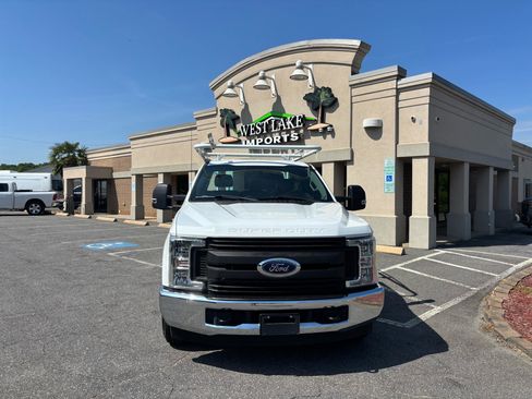 Used 2019 Ford F250 XL w/ XL Value Package RWD image 4