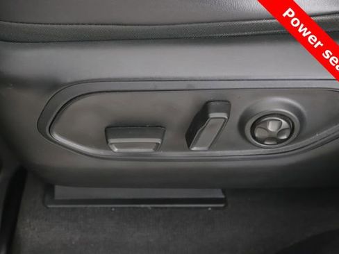 Used 2021 Jeep Grand Cherokee L Limited w/ Luxury Tech Group II image 19