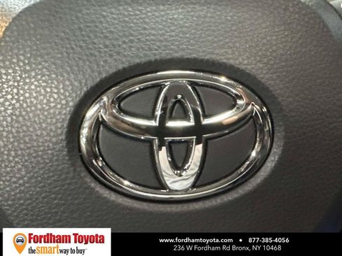 Used 2026 Toyota Corolla LE w/ LE Premium Package FWD image 32