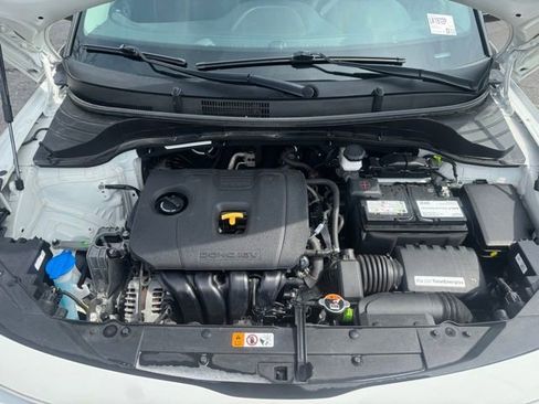 Used 2024 Kia Soul LX w/ Option Group 015 image 17